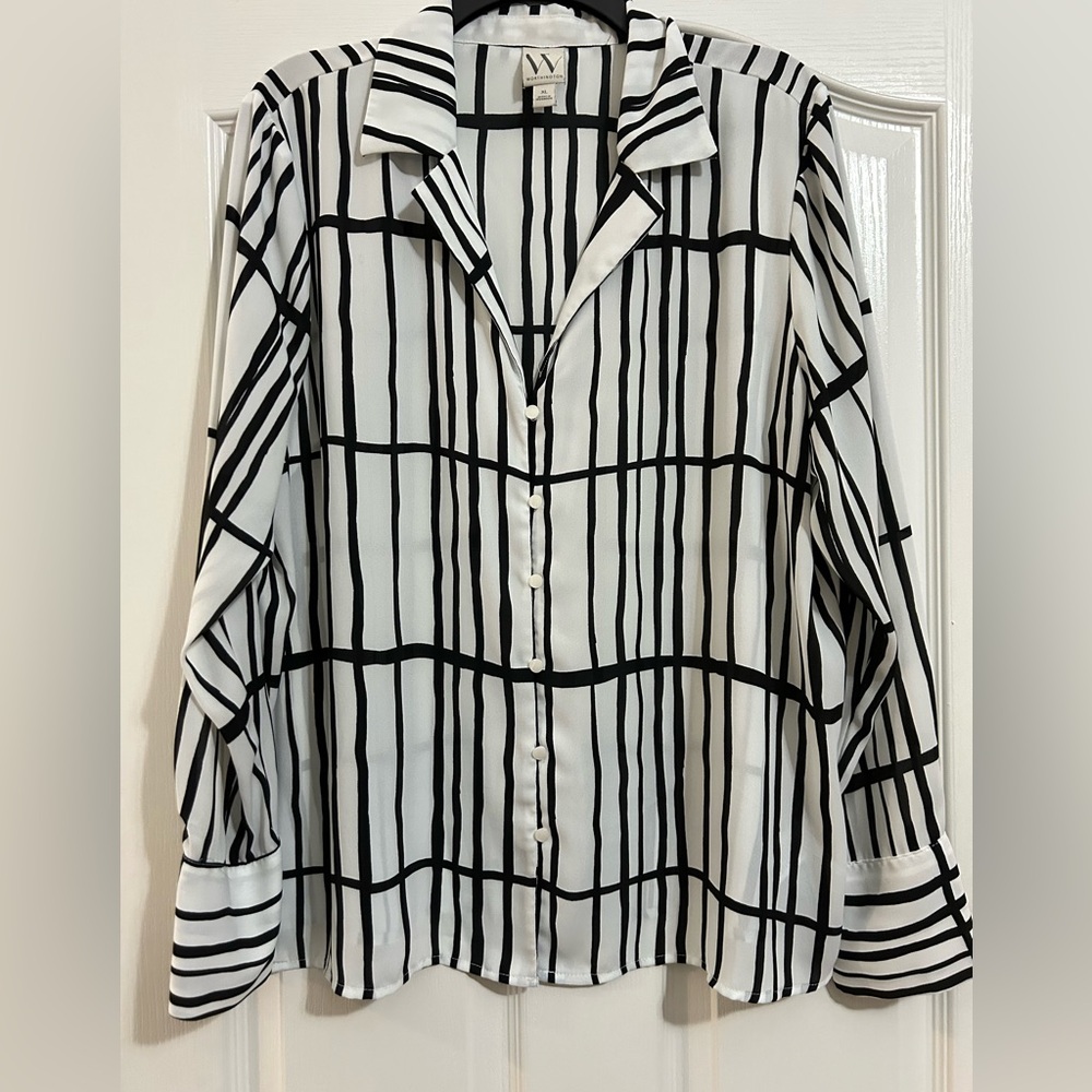 Worthington Black and White Grid Button Down Shirt